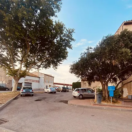 Le Du Place Adultes Gratuite Pour La Reserve Africaine De Sigean Apartment *